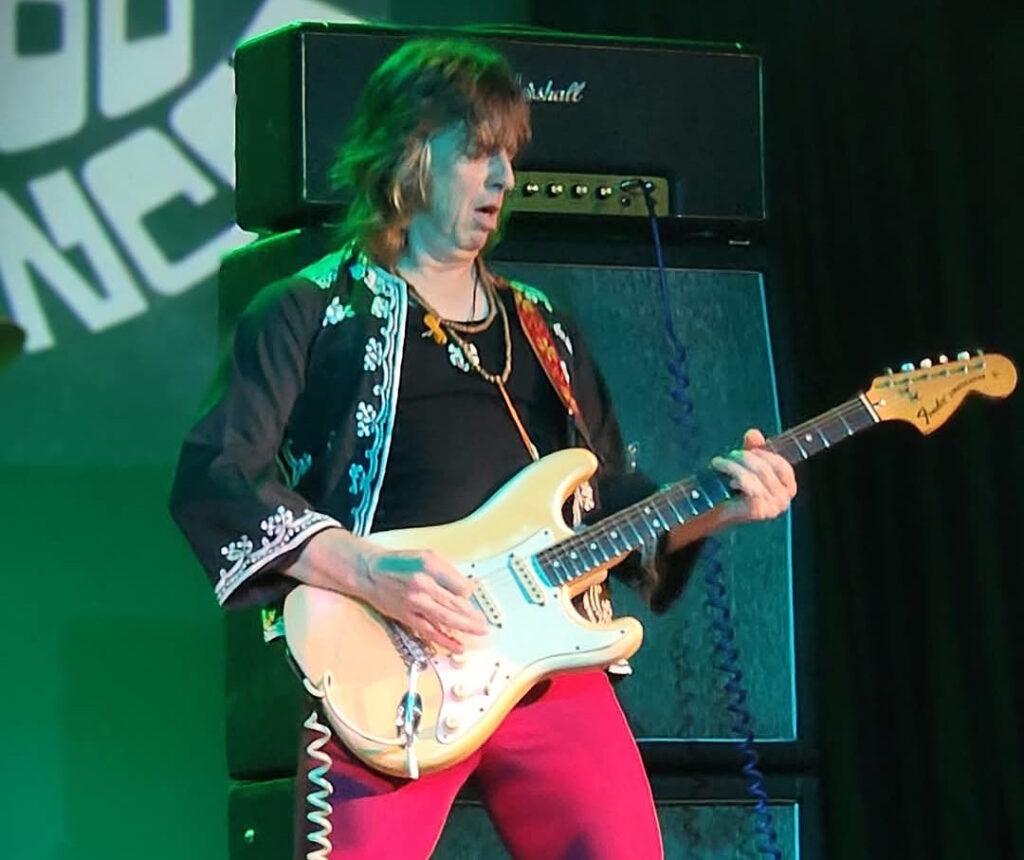 Ashley Naylor’s Spaceship (trio)